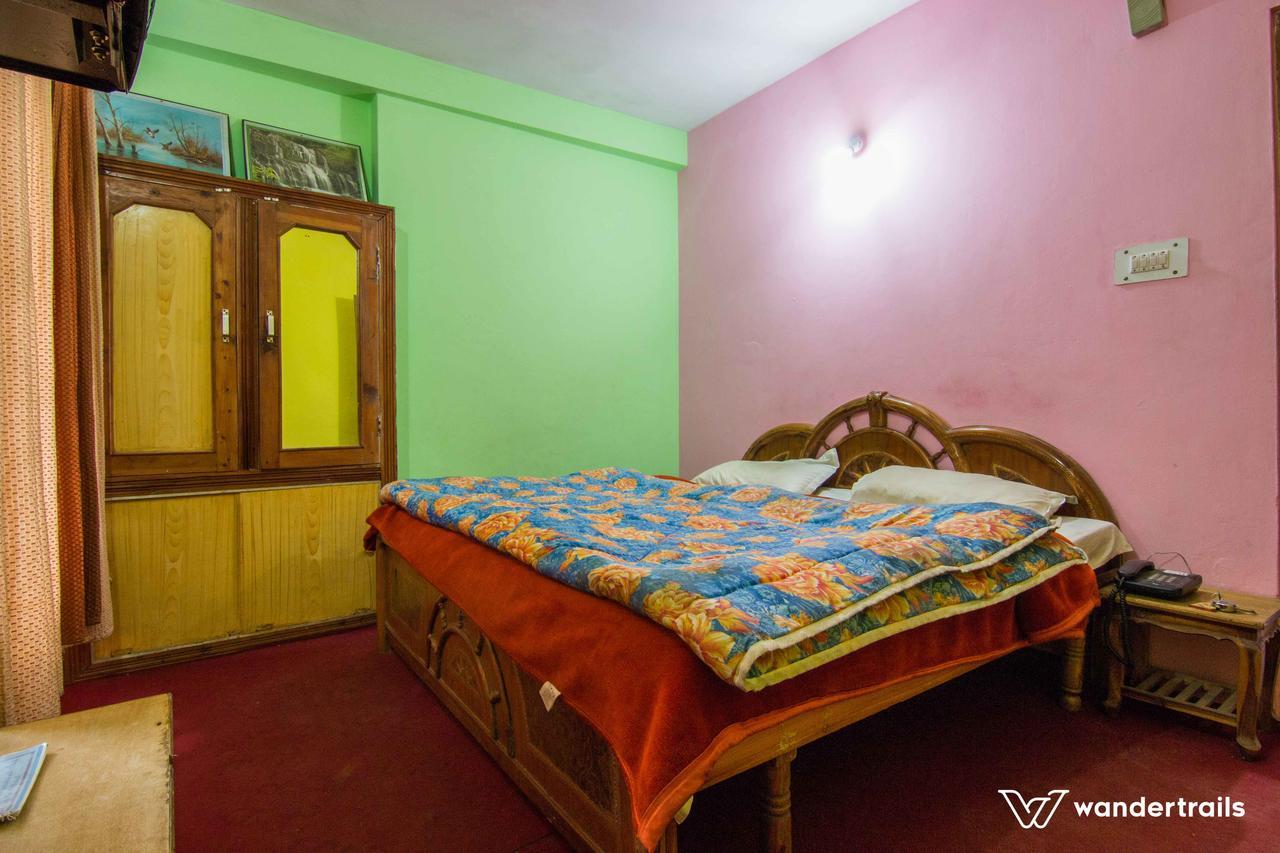 Kunal Hotel & Cottages Manāli Extérieur photo