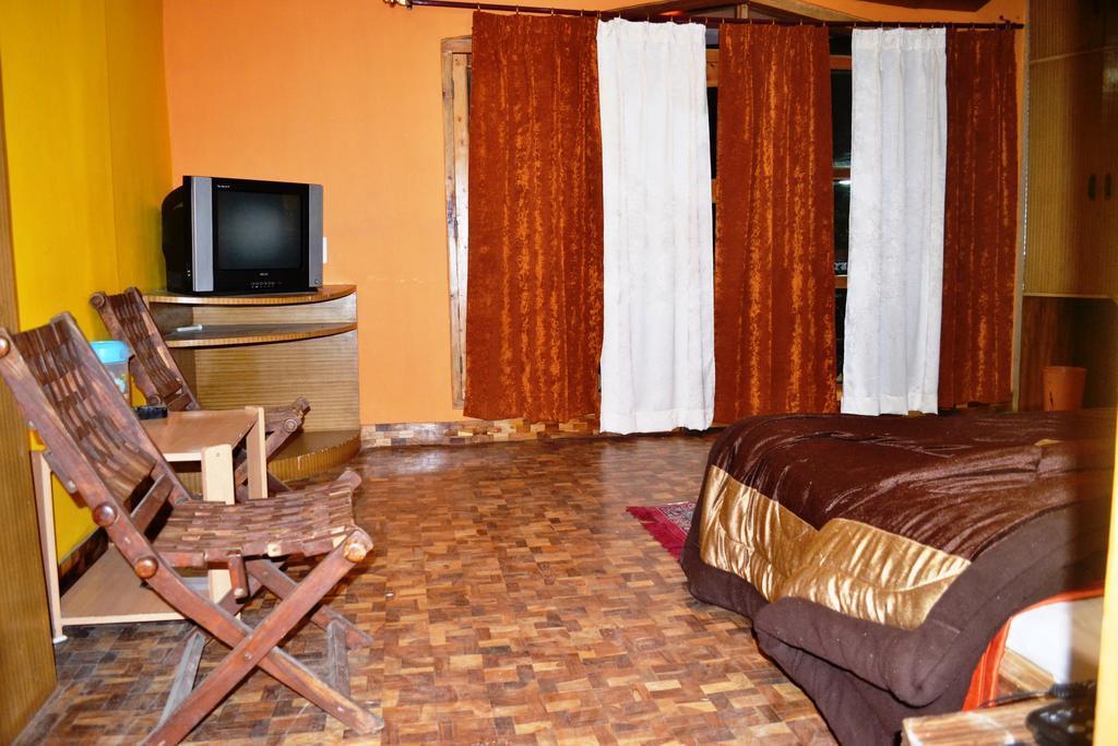 Kunal Hotel & Cottages Manāli Extérieur photo