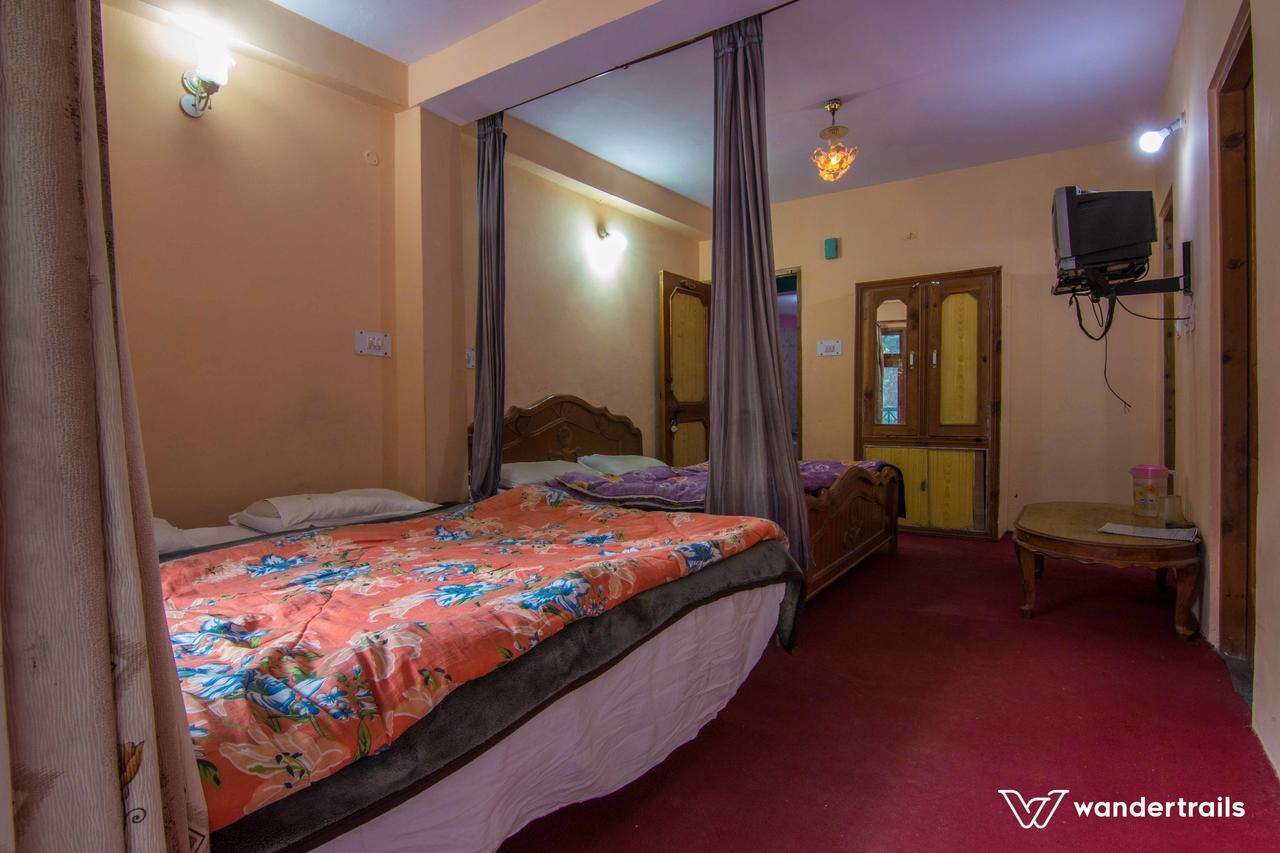 Kunal Hotel & Cottages Manāli Extérieur photo