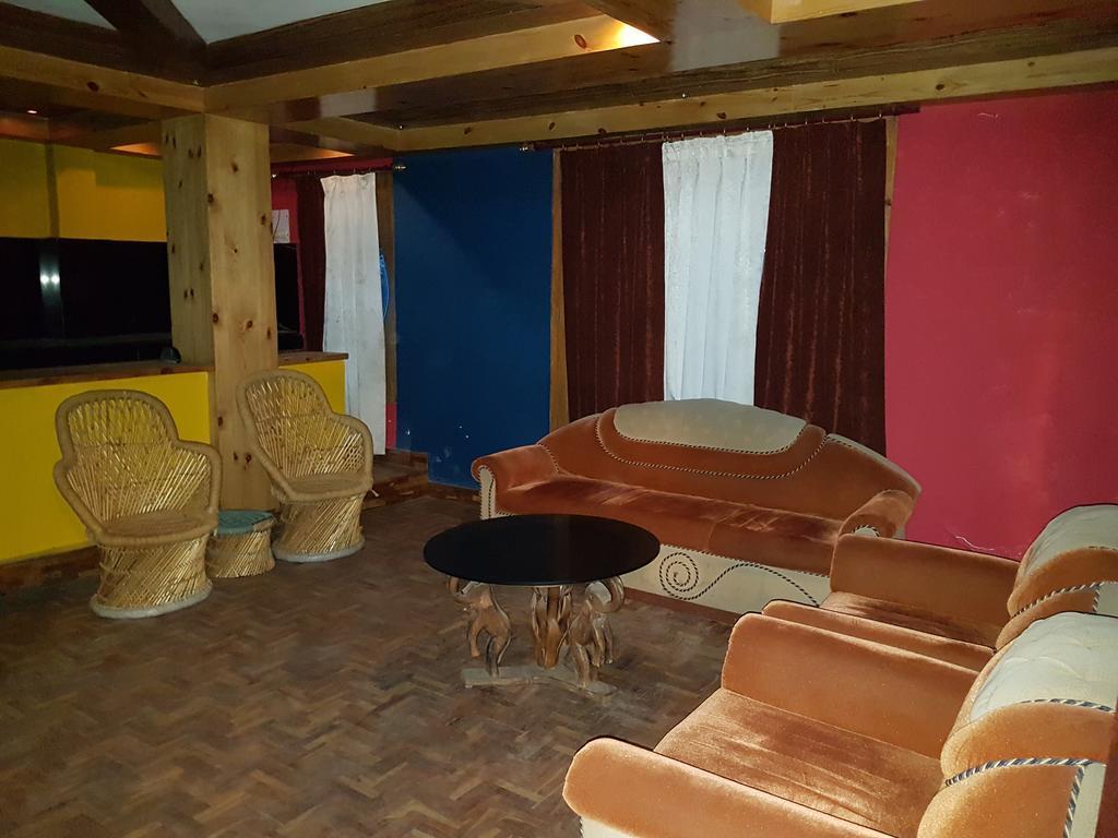 Kunal Hotel & Cottages Manāli Extérieur photo